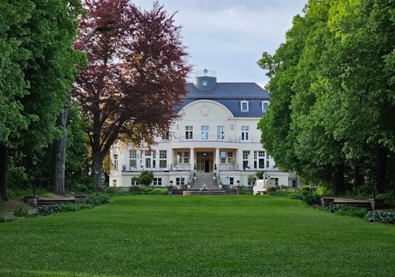 Hotel Schloss Teutschenthal, Germany